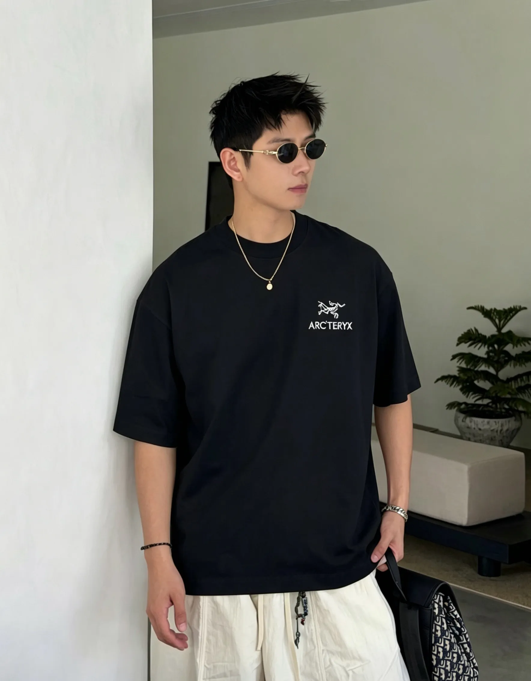 Arc～ logo， 《 》 7A tee ， Same Style ， : Black White Coffee Brown Size：S（90-130 ） M（125-150 ） L（135-165 ） XL（160-190 ） XXL（185 ）